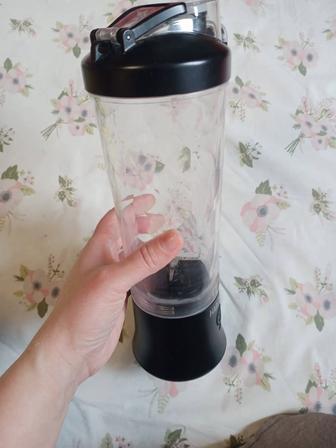 Портативный блендер