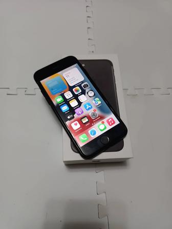 iPhone 7 / 32gb / 74 АКБ / срочно продам / торг