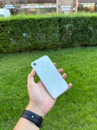 iPhone Xr 64gb в идеале