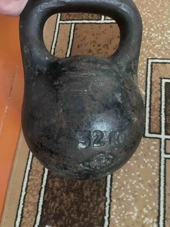 Продам гирю 32 кг