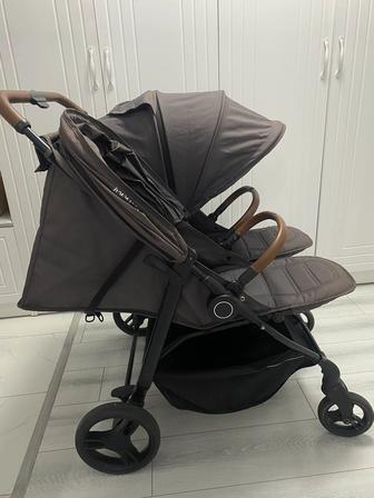 Продам коляску для двойни