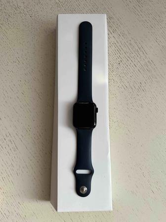 Часы apple WAtch 6 40 mo