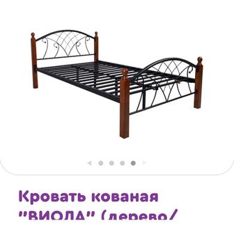 Продам кровать с матрасом