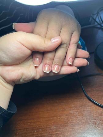 Нужны модели на маникюр