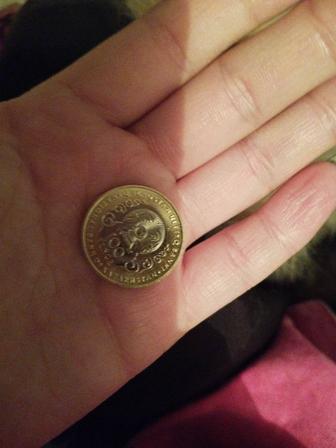 Продам монету