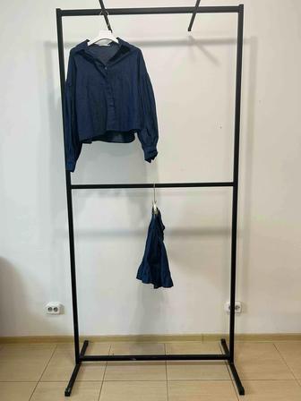 Продается рейл для одежды