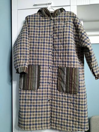 Продам женское пальто стеганое тонкое