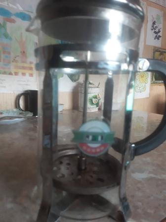 Продам чайник пресс