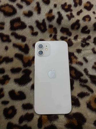 Продам айфон 12на 128гб