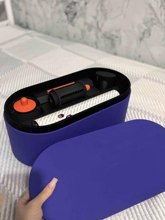 Продаю стайлер Dyson