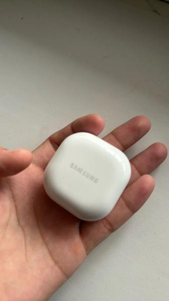 Наушник Samsung buds 2