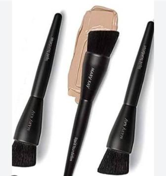 Mary kay кисть для тональки