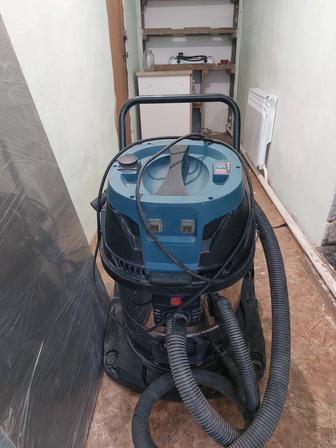 Продам промышленный пылесос (Alteko)