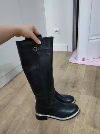 Фирменные сапоги