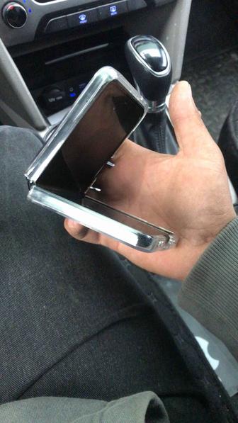 Z Flip 3 128gb На запчасти