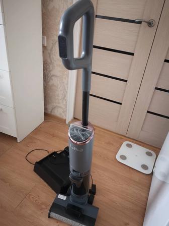 Продам пылесос LeBot