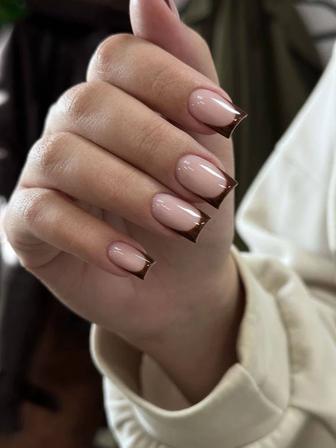 Наращивание ногтей