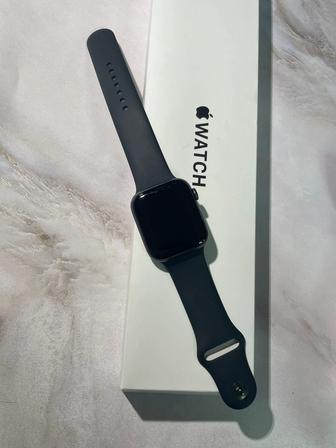 Apple Watch SE 44 mm