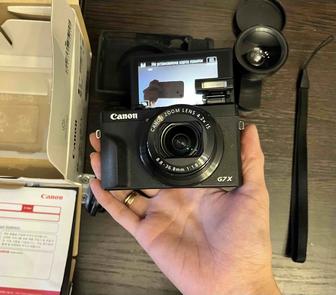 Продам фотоаппарат canon G7X mark III