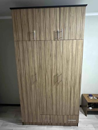 срочно продается шкаф