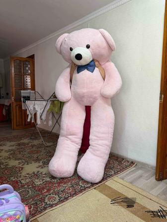Продам мишку 2 метровую