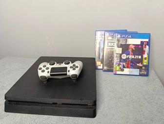 PS4 slim 1tb