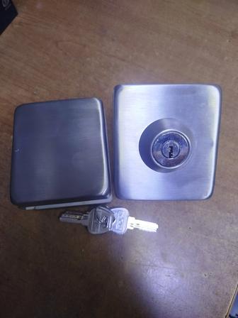 Замок для стеклянных дверей