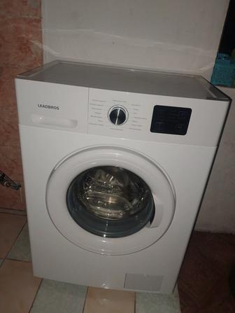 Стиральная машина новая