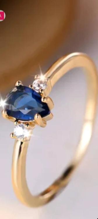 Продам золотое кольцо с бриллиантами 750 проба