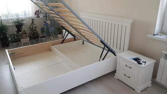 Продам двуспальную кровать в идеальном состоянии