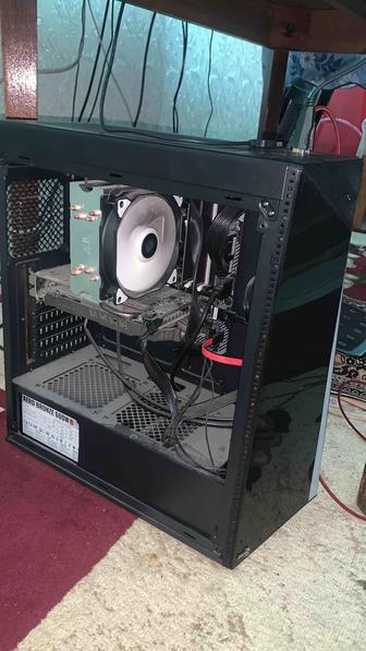 Продам игровой компьютер торг
