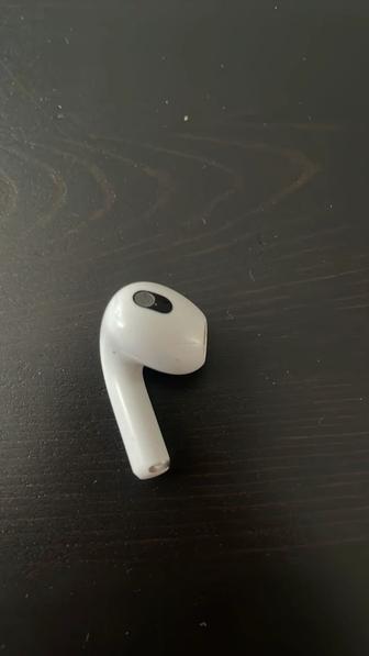 Продам наушник AirPods 3 левый