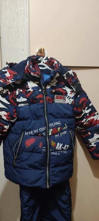 Комбинезон, с курткой и жилеткой на мальчика