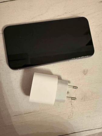 iPhone 11,128 mb, сиреневый