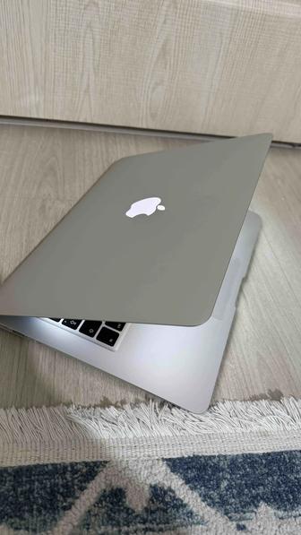 MacBook apple