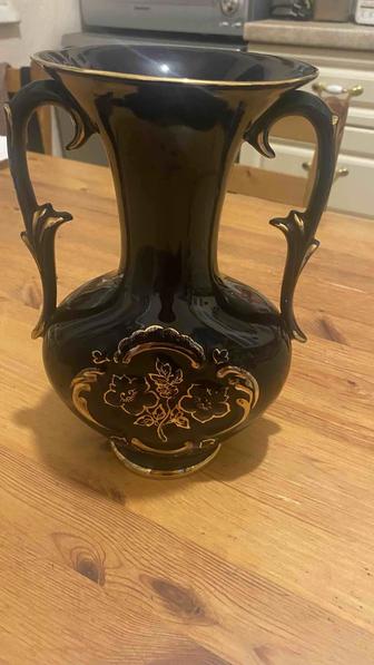 Керамическая ваза