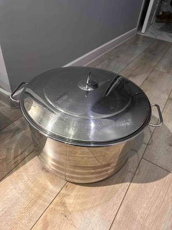Кастрюля нержавеюөая 40-50л