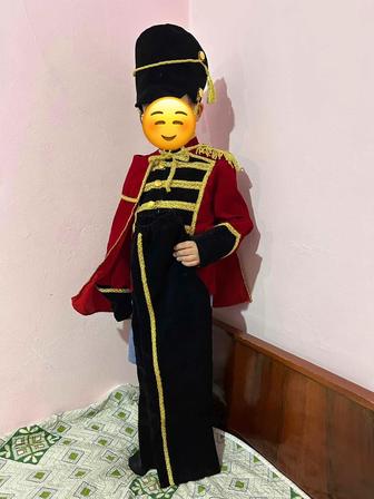 Продам костюм детский карнавальный Гусар