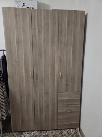 Продам шкаф