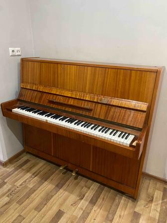 Продается фортепиано