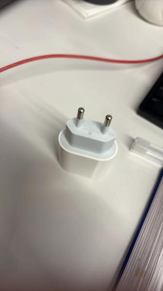 Продам оригинальный блок от Айфона