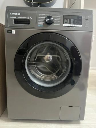 Продам стиральную машинку