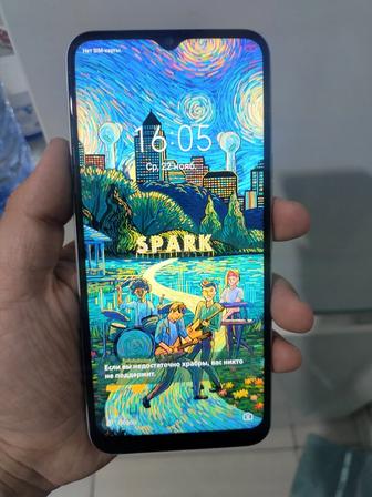 Продам Techno Spark 8c 64gb