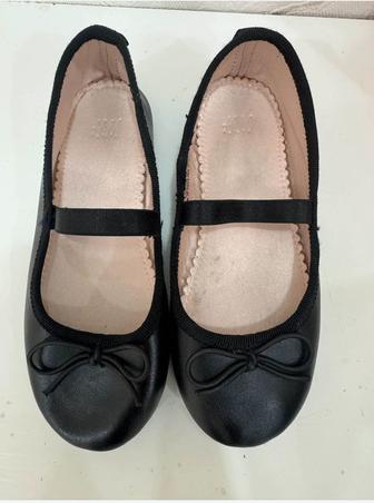 Туфли на девочку