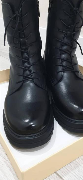 Зимние кожанные сапоги 39 размера,про-во Турция