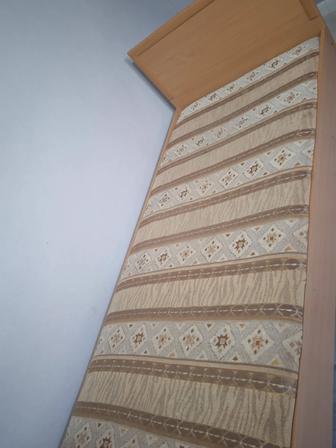 Односпальный кровать