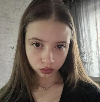 Официант / официантка