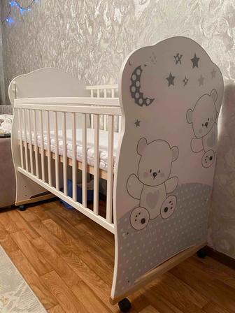 Детский кровать