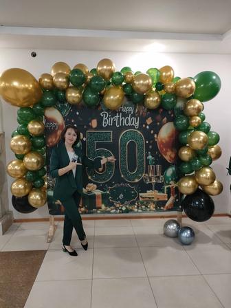 Ведущая праздников