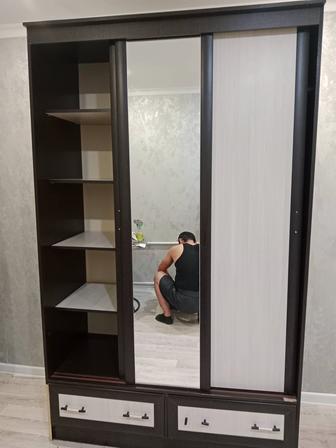 Шкафы отдам даром